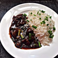 Oyster Sauce A picture of Oyster Sauce.