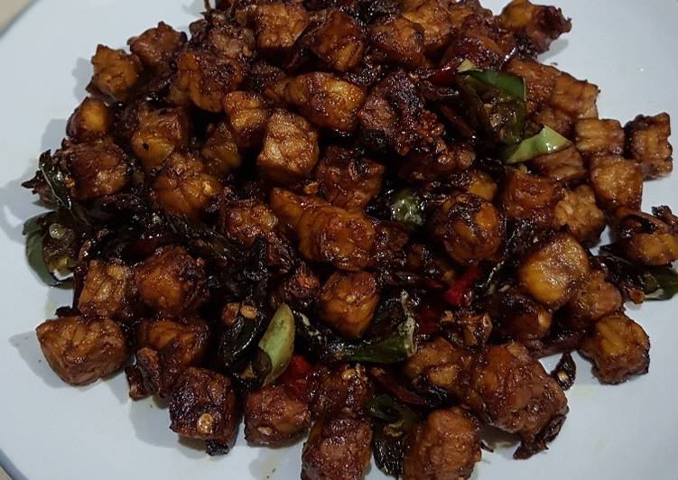 Tempe Cabe Hijau