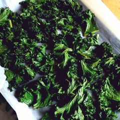 A picture of Healthy Kale Chips!.