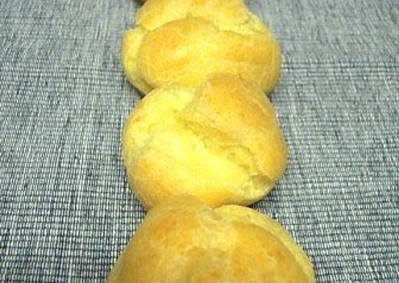 Cream Puff Pastry with a Spoon