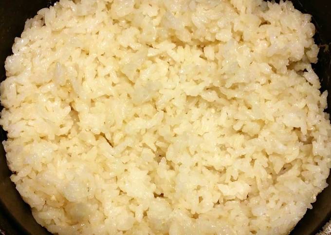 Brazilian Style Stovetop White Rice