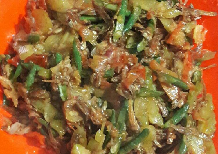 Proses mengolah Sambal Pare Anti Gagal