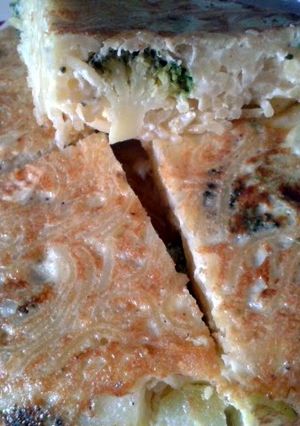 A picture of Spaghetti, Brie & Broccoli Frittata.