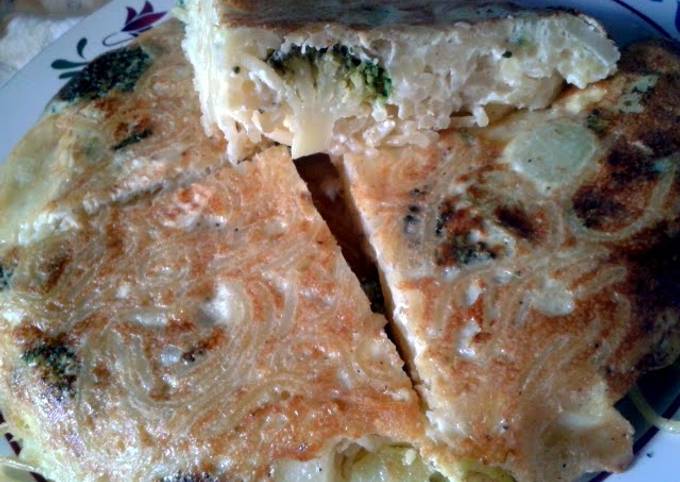 Simple Way to Make Award-winning Spaghetti, Brie &amp; Broccoli Frittata