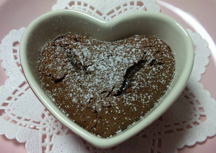 Simple Way to Make Award-winning Easy Chocolate Fondant Cake for Valentine&#39;s Day