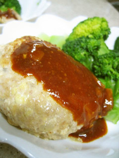 A picture of Low Calorie and Inexpensive Tofu Burgers.