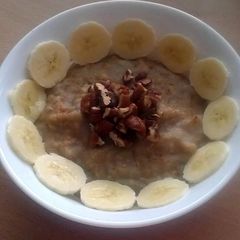 A picture of Vickys Banana Porridge, GF DF EF SF NF.