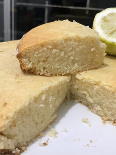 Una foto de Torta de limón