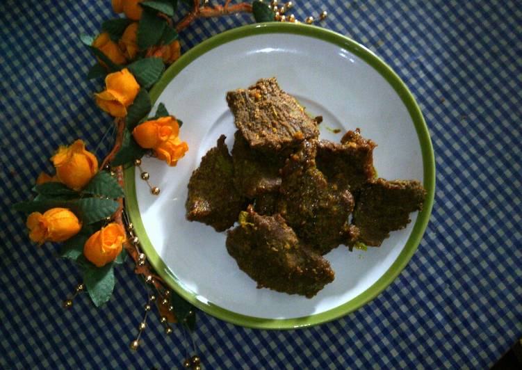 Daging Sapi Bumbu Lapis