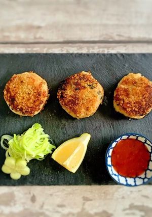 A picture of Sweet Chilli Fish Cakes.