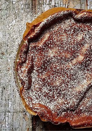 A picture of The easiest chocolate torte.