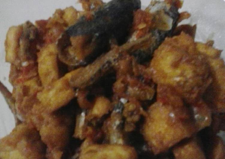 Balado 4T (tahu,telur,teri,tongkol)