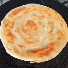 Crispy lacha paratha A picture of Crispy lacha paratha.