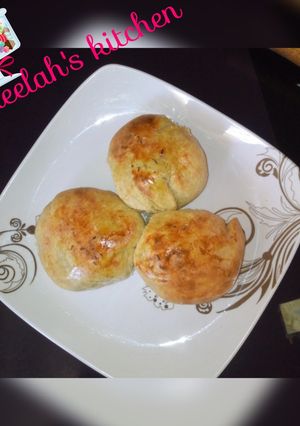 A picture of Meat bread.