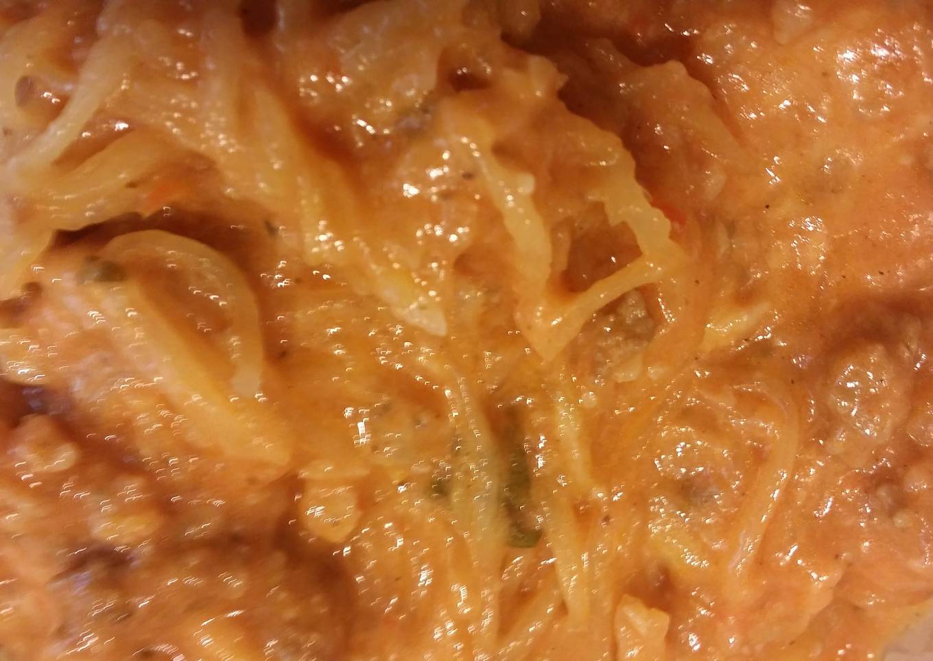 Tomato Cream with Meat over Spaghetti Squash
