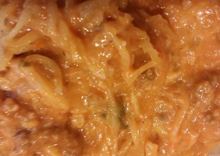 Recipe of Homemade Tomato Cream with Meat over Spaghetti Squash