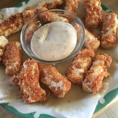 A picture of Lo Carb Mozzarella Sticks.