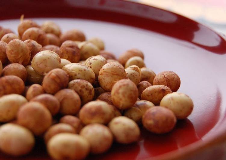 Roasted Soy Beans with Soy Sauce