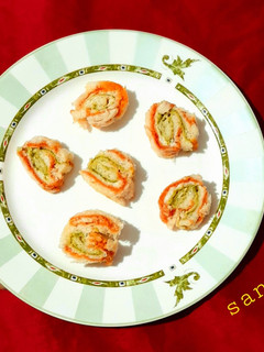तिरंगा पिनव्हील सैंडविच (tiranga pinwheel sandwich recipe in Hindi) रेसिपी मुख्य फोटो