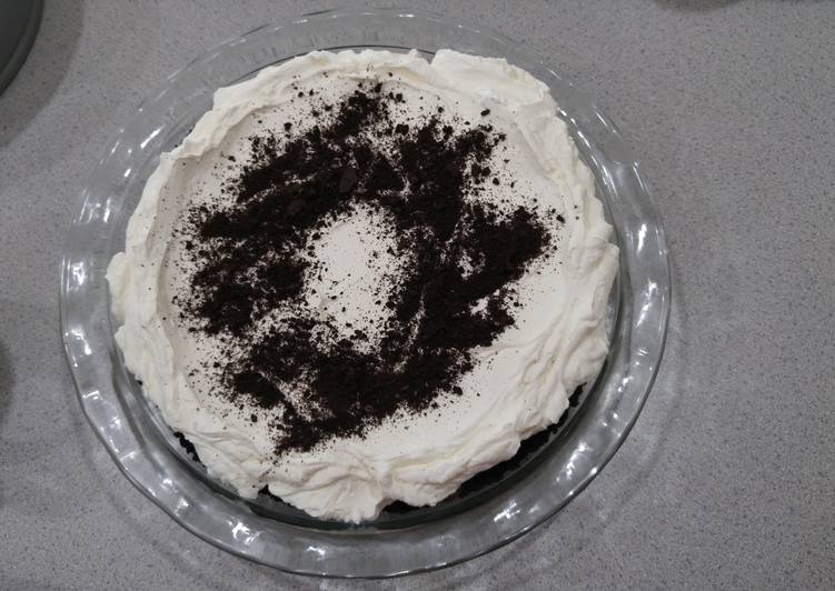 Step-by-Step Guide to Prepare Super Quick Homemade Old Fashion Chocolate Cream Pie!