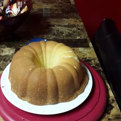A picture of Cream Cheese Pound Cake.