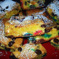 A picture of Lemon Cookie Bars.