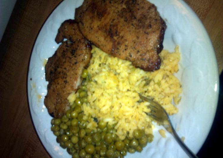 Baked Pork loin with broccoli rice au gratin Baked Pork loin with broccoli rice au gratin