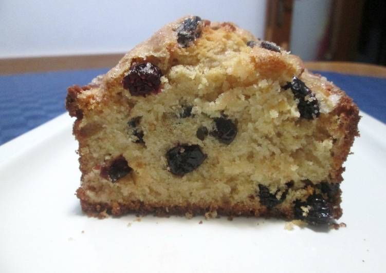 Plumcake allo yogurt e mirtilli rossi
