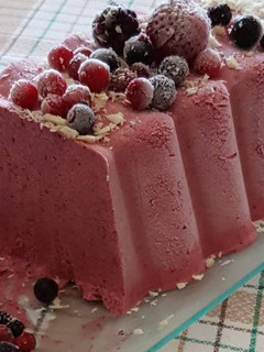 Una foto de Helado de frutos del bosque 🍨