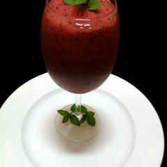 A picture of Ladybirds Refreshing Fruit Smoothy ..