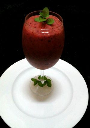 A picture of Ladybirds Refreshing Fruit Smoothy ..