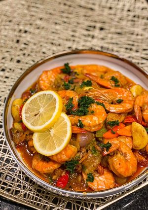 Foto resep Caramelized shallot garlic shrimp ala be*tus