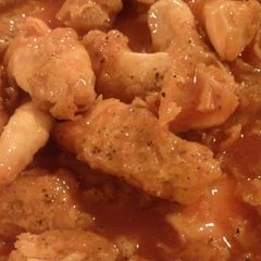 A picture of Honey/Hot Chicken Tenders.