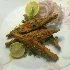 A picture of Promfret rava fry.