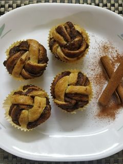 নিউটেলা সিনামন রোল (Nutella cinnamon roll) রেসিপির প্রধান ছবি