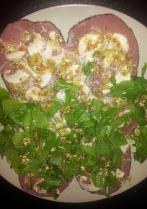 A picture of Beef Carpaccio.