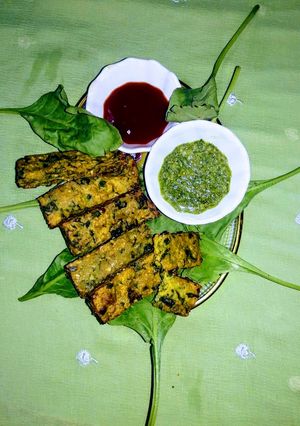 પાલક વડી (Palak Vadi Recipe In Gujarati) રેસીપી મુખ્ય ફોટો