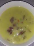 Crema de pollo con papa y tocino