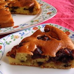 A picture of Tofu Cake with Walnuts and An (Sweet Bean Paste).