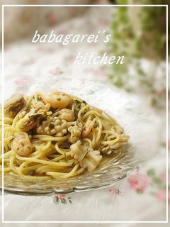 A picture of Fragrant Basil Seafood Soup Pasta.