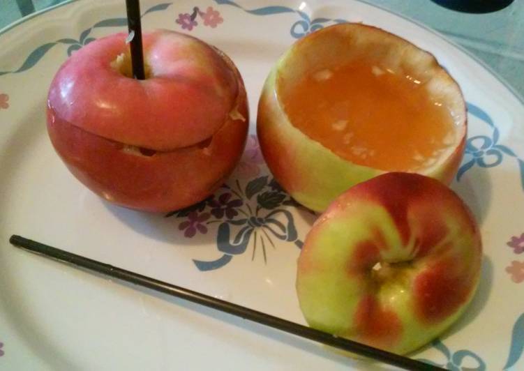 Cookie's APPLE GIN BOTTOMS DRINK π