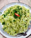 Bánh đa xào xốt quả bơ