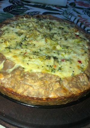 Una foto de Tarta de brócoli y choclo cremoso fácil 😋