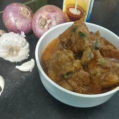 A picture of Labaabdaar chicken.