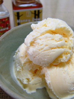 A picture of Honey Ice Cream.