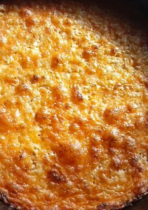 A picture of Cheesy Buffalo Chicken Dip.