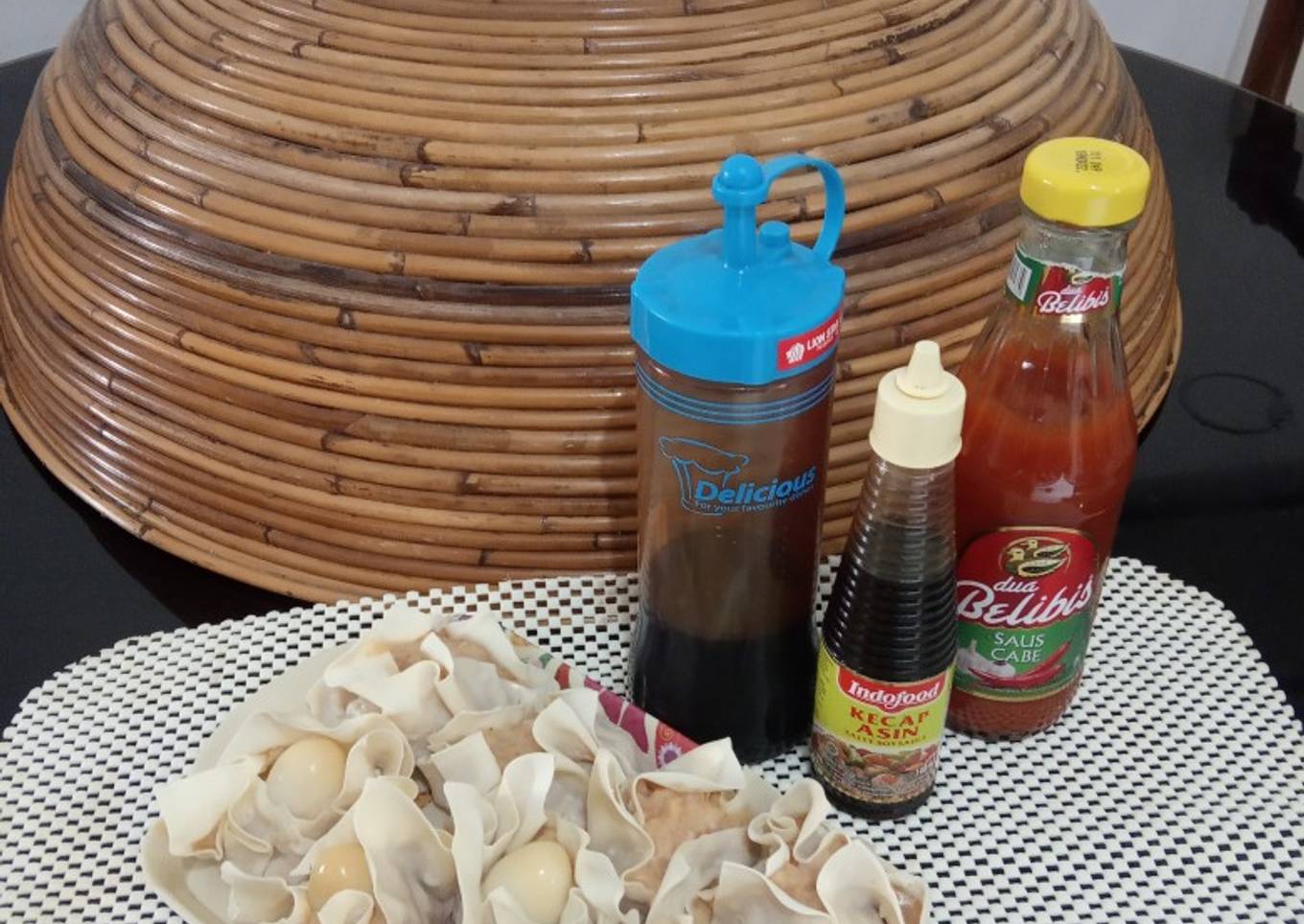 Dimsum Ayam Udang Topping Telur Puyuh