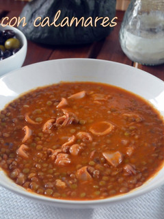 Una foto de Lentejas con calamares. (Thermomix)