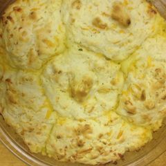 MamaLocks Easy Cheddar Onion Biscuits A picture of MamaLocks Easy Cheddar Onion Biscuits.