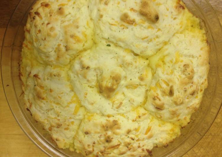 Easiest Way to Prepare Super Quick Homemade MamaLocks Easy Cheddar Onion Biscuits